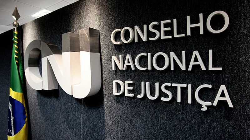 INAD Representa Contra Juiz que Chamou o Brasil de “Merdocracia” em Sentença Judicial